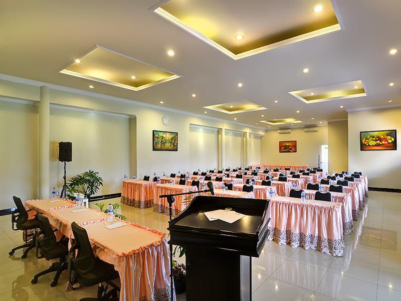 Riverstone Hotel&Cottage Batu  Buitenkant foto